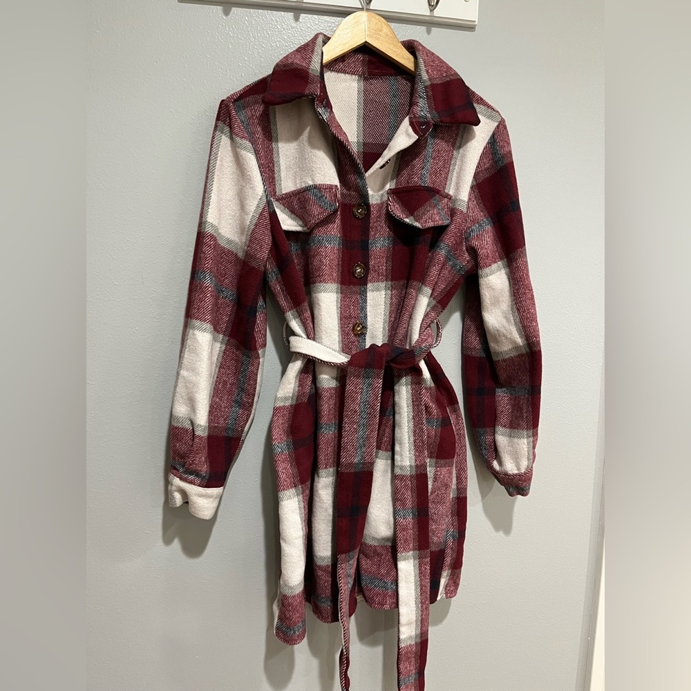Plaid flannel dress / coat burgundy tie